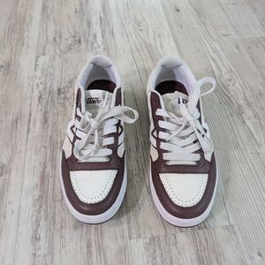 Vans Lowland ComfyCush Skate Sneaker | Brown & White | Women's 8.5 | Men's 7